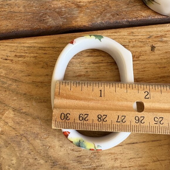 Vintage Christmas Napkin Rings Set of 12 White Red Poinsettia Bone China Holiday - Picture 5 of 6